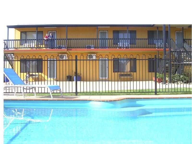 לייקס אינטרנס Heyfield Motel And Apartments מראה חיצוני תמונה